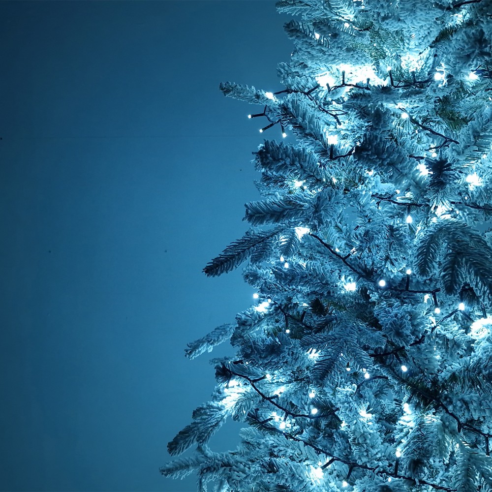 Albero di Natale Innevato 210 cm ELEGANT con 1000 Luci Led Bianco