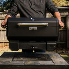 Barbecue e Affumicatore a Carbone Portatile