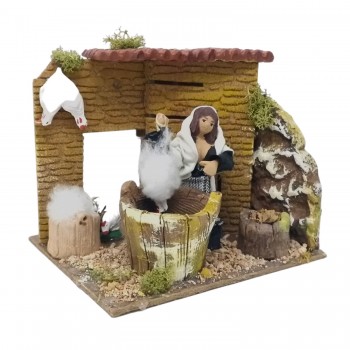 Donna che Spenna Galline Pastore per Presepe in Movimento 17x17 cm