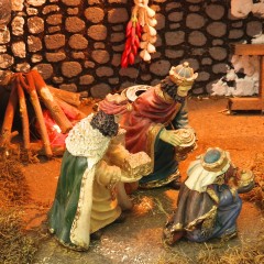 Grotta Illuminata per Presepe con Natività 50x25 cm