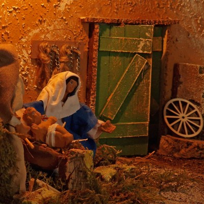 Capanna Completa di Natività in Movimento e Luci 50x26 cm 87497+79343