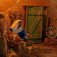 Capanna Completa di Natività in Movimento e Luci 50x26 cm 87497+79343