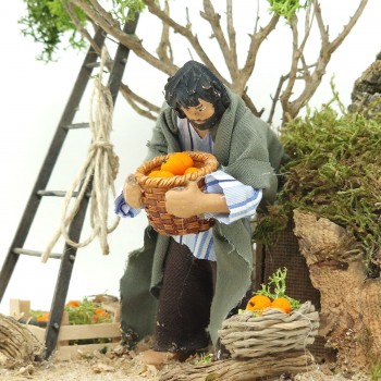 Pastore per Presepe in Movimento Raccoglitore di Arance 12 cm