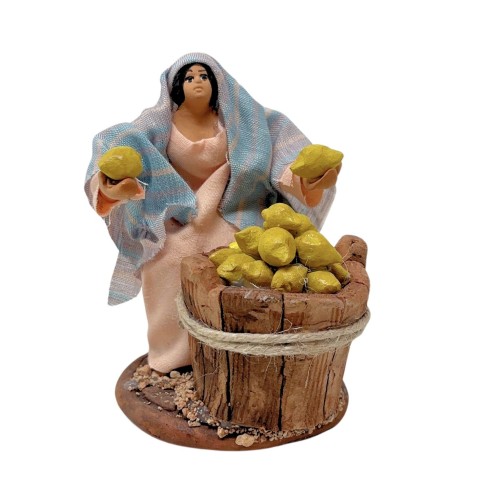 Venditrice di Limoni Statuina in Terracotta per Presepe 14 cm