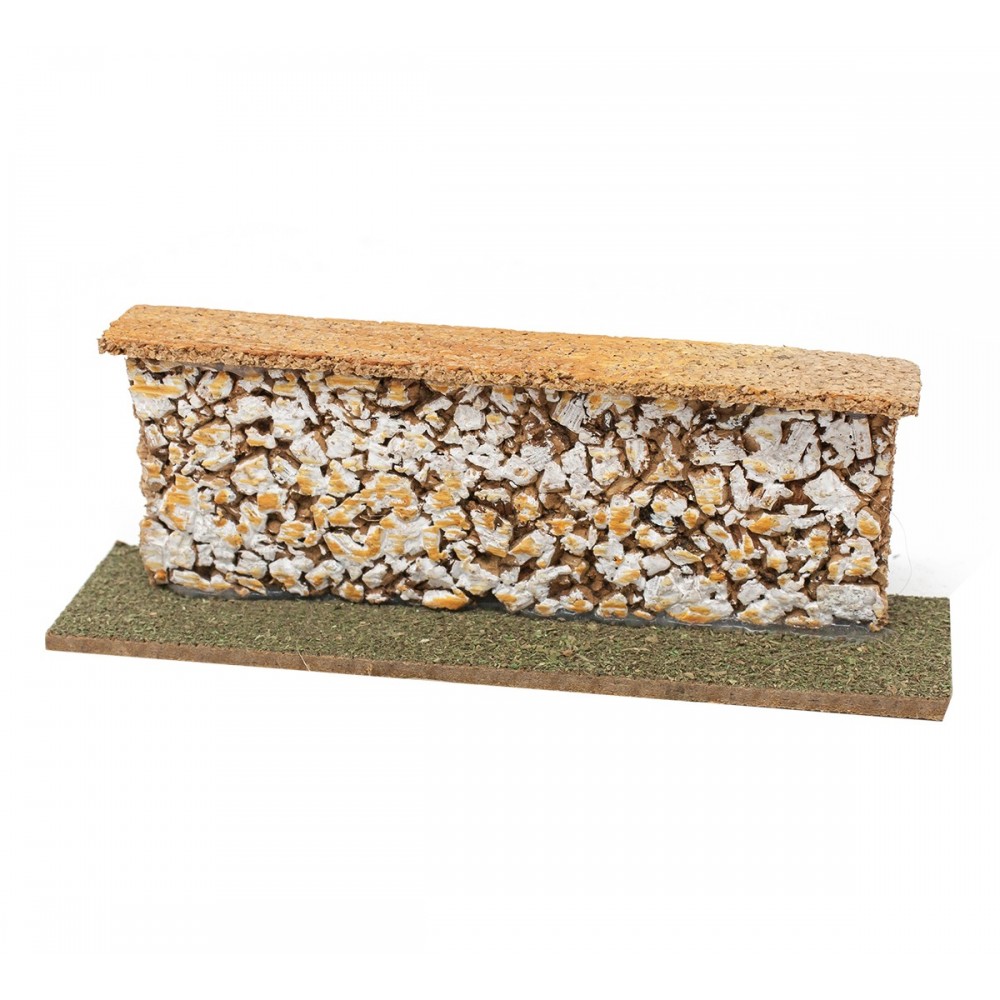 Muretto per presepe in sughero 18 cm x 4 cm. Muretto per presepe in sughero 18 cm x 4 cm.