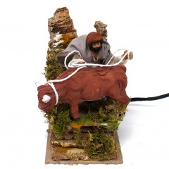 Pastore per Presepe in Movimento 14x9 cm Con Bue 79044